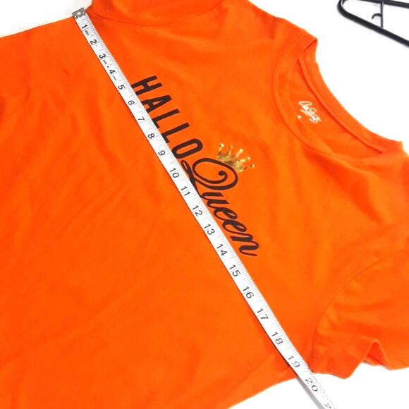 Hallo Queen Womens Sz M Orange with Gold Crown Short Sleeves Tee Shirt NWOT - Picture 6 of 8